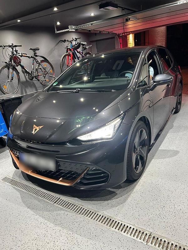 Gebraucht Cupra Born 169 kW (231 PS) 2024 Schwarz Kleinwagen