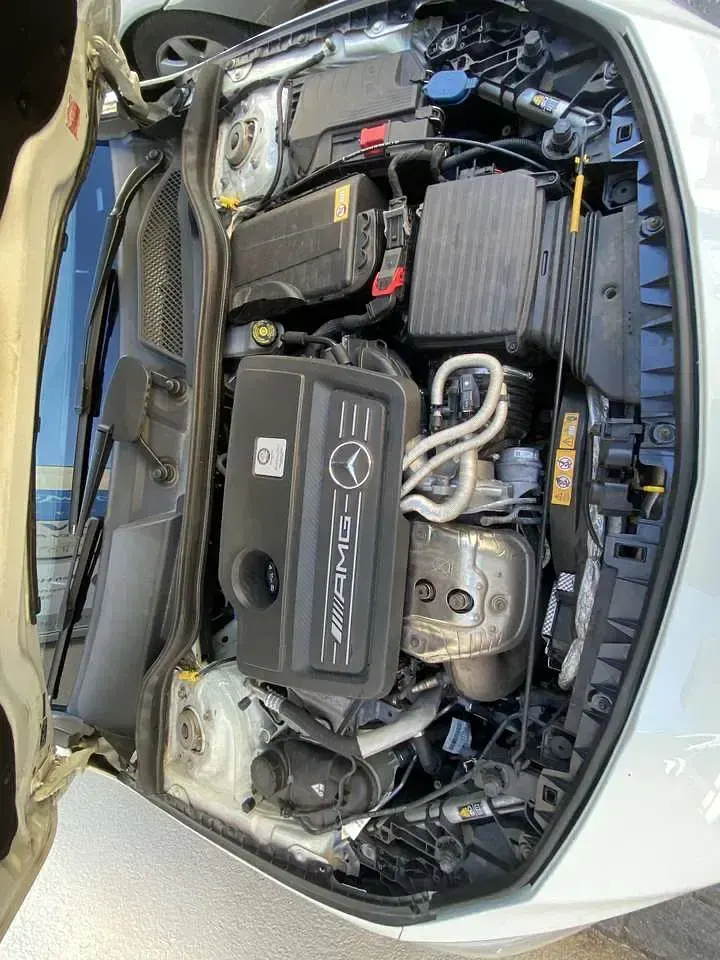 Gebraucht Mercedes CLA45 AMG AMG 360 PS (264 kW) 2013 Weiß Coupé