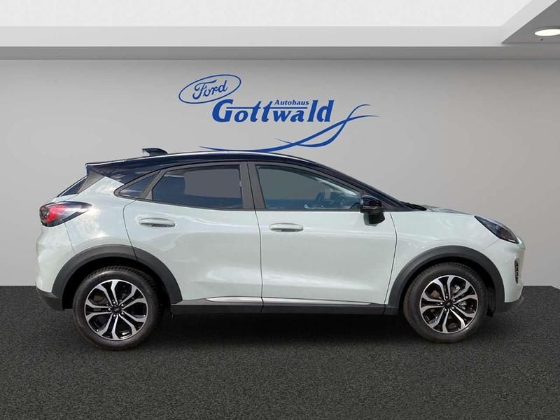 Gebraucht Ford Puma Titanium 125 PS (91 kW) 2025 Cactus gray SUV