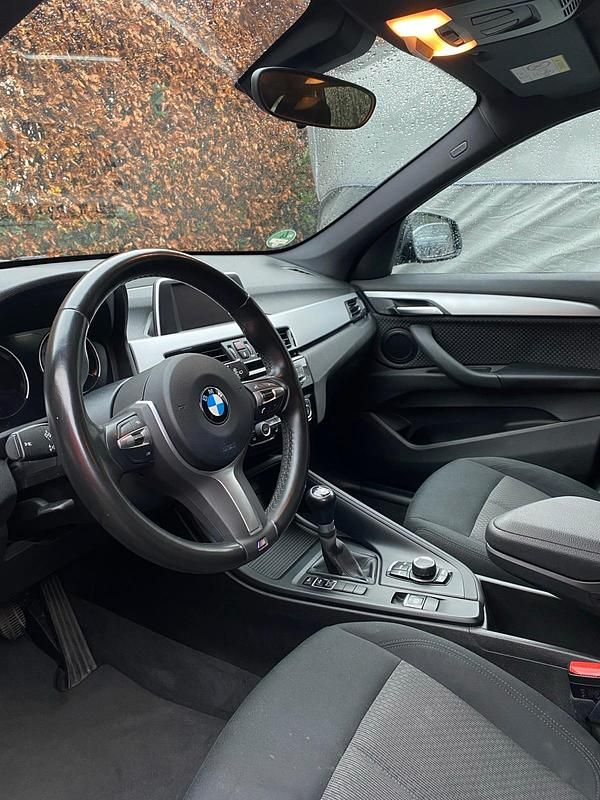 Gebraucht BMW X1 140 PS (102 kW) 2020 Schwarz SUV