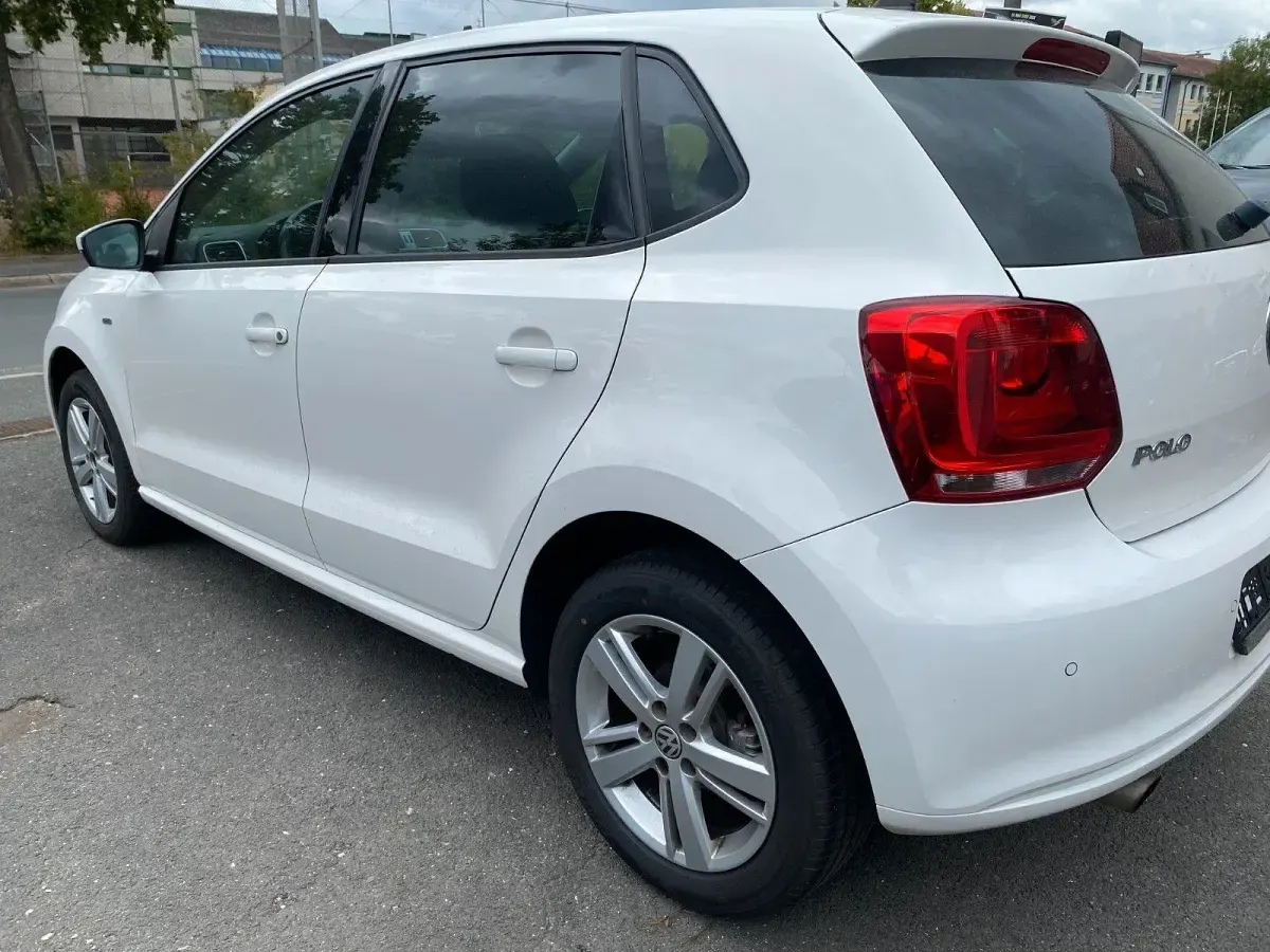 Gebraucht VW Polo Life 90 PS (66 kW) 2014 Weiß Kleinwagen