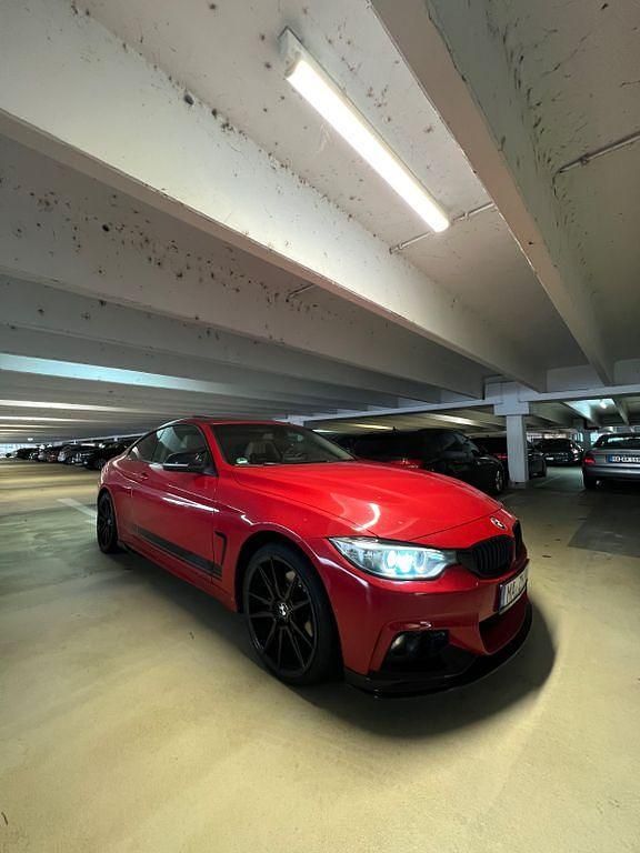 Rot Gebraucht 2014 BMW 428 Sport Line Coupé | 14.400 € (Fairer Preis) - Bild 1/4