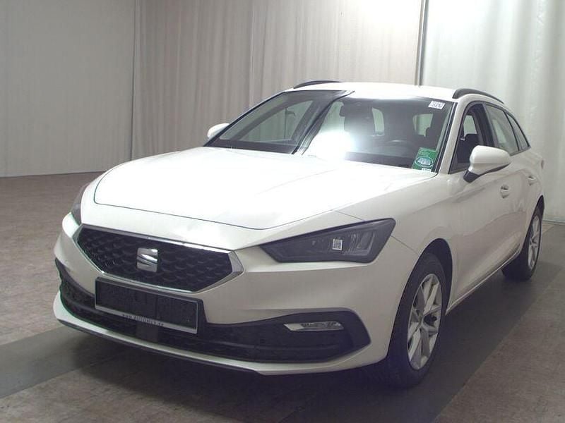 Gebraucht Seat Leon Style 150 PS (110 kW) 2022 Weiß Limousine