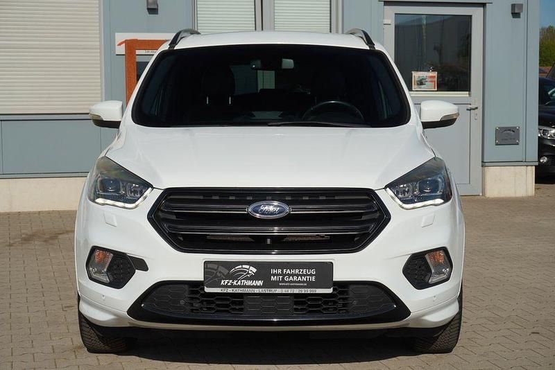 Używany Ford Kuga ST-Line 175 KM (128 kW) 2018 Biały SUV