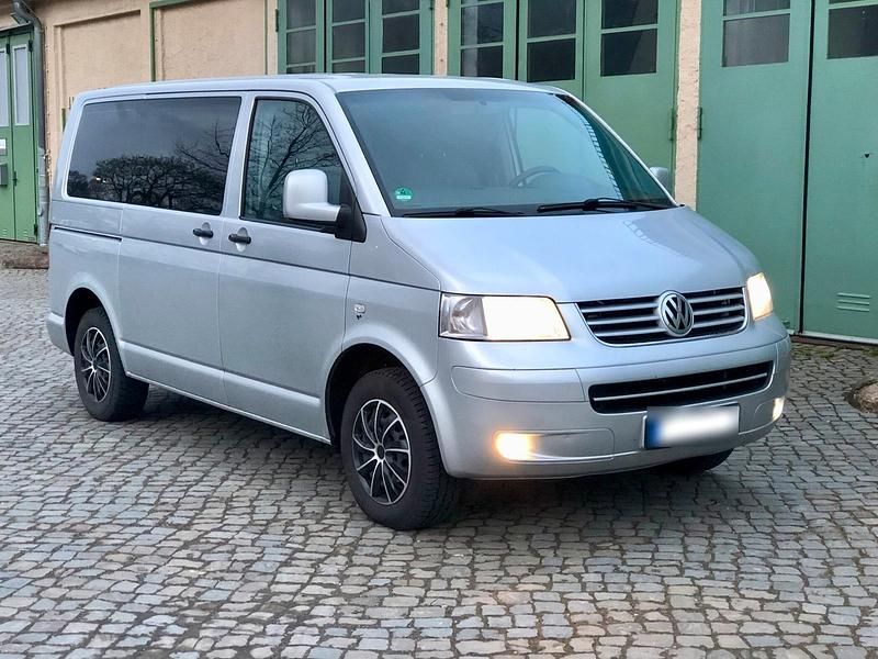 Gebraucht VW Transporter 131 PS (96 kW) 2006 Silber Van