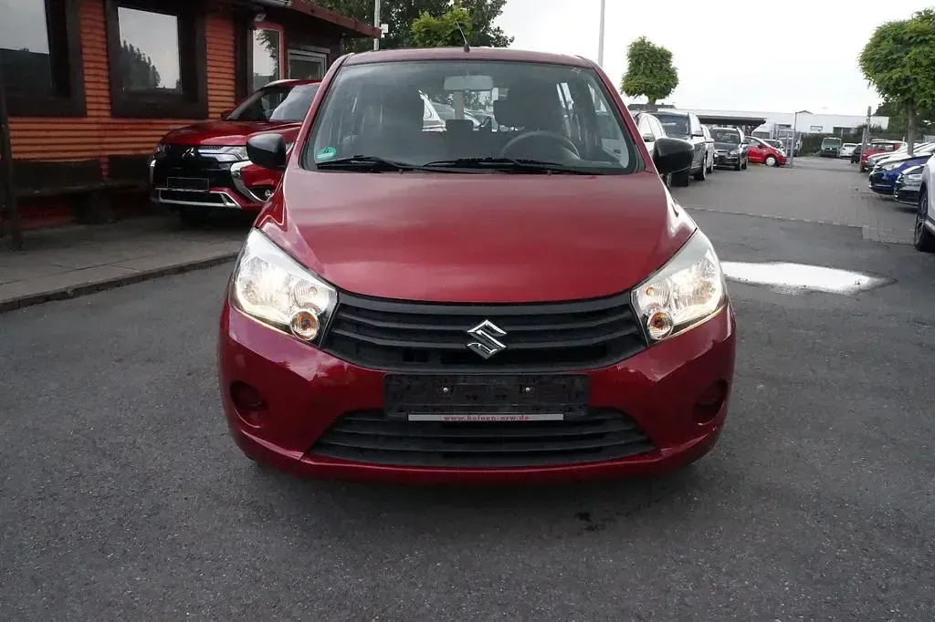 Gebraucht Suzuki Celerio 68 PS (50 kW) 2018 Rot Kleinwagen