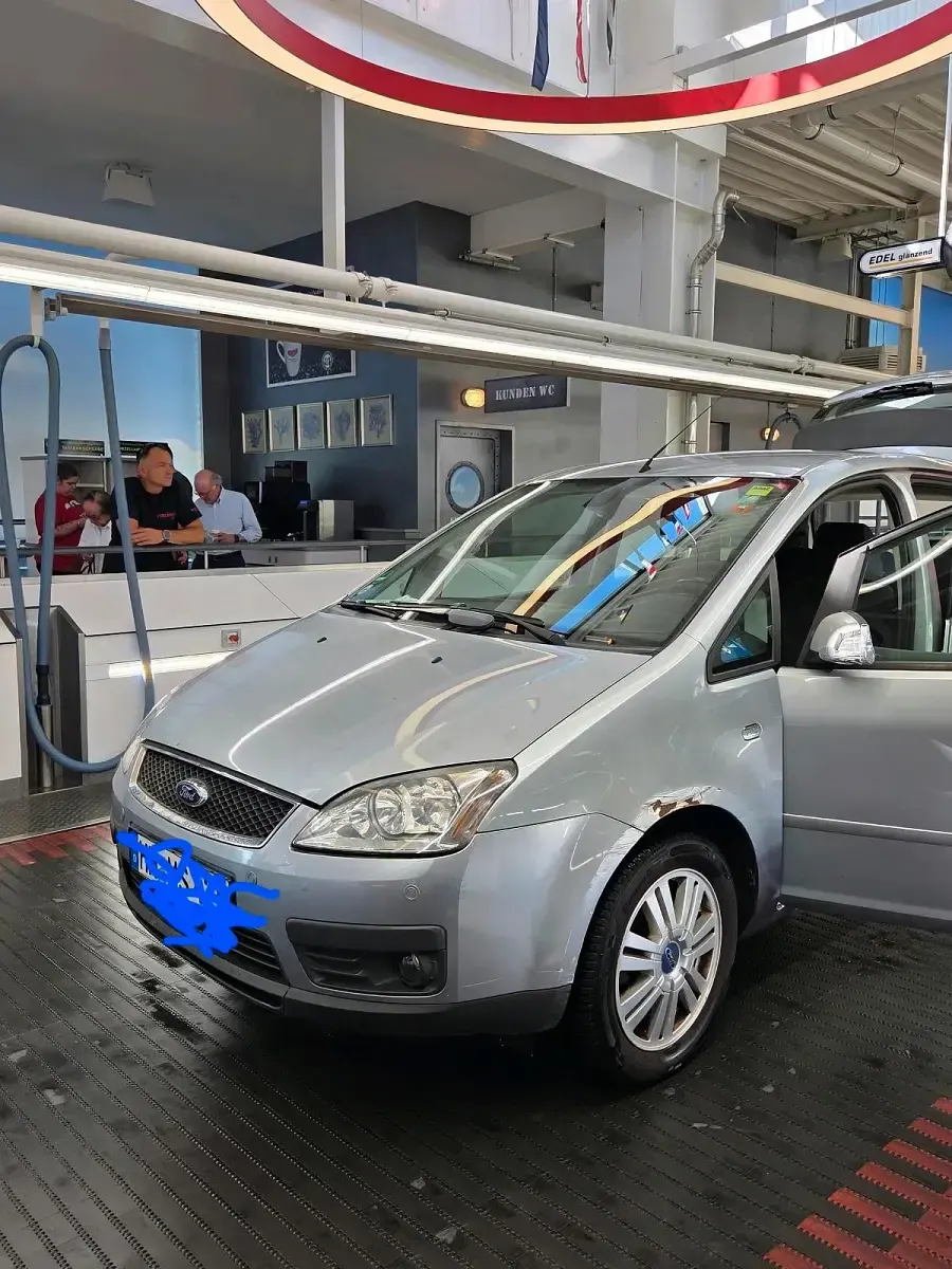 Gebraucht Ford C-MAX 116 PS (85 kW) 2005 Silber Van / Kleinbus