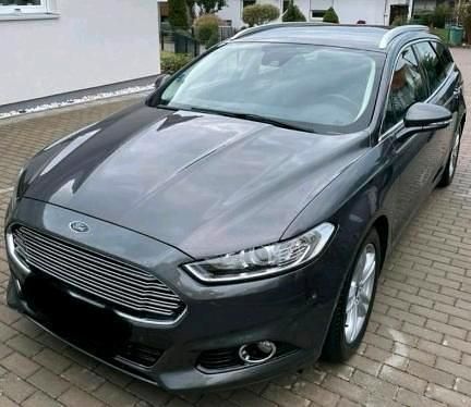 Grau Gebraucht 2015 Ford Mondeo Kombi | 12.000 € (Etwas zu teuer) - Bild 1/4