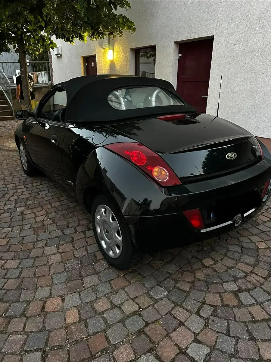 Gebraucht Ford StreetKa 95 PS (69 kW) 2004 Schwarz Cabrio