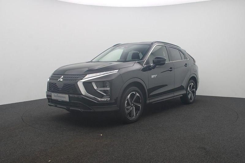 Schwarz Gebraucht 2022 Mitsubishi Eclipse Cross SUV | 23.880 € (Fairer Preis) - Bild 1/4