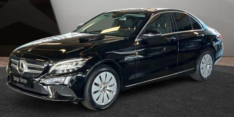 Schwarz Gebraucht 2020 Mercedes C300e Limousine | 22.999 € (Superpreis) - Bild 1/4