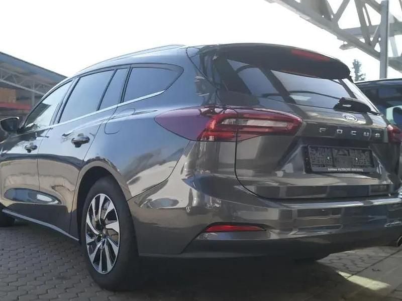 Usado Ford Focus Titanium 155 CV (114 kW) 2025 Gris Familiar