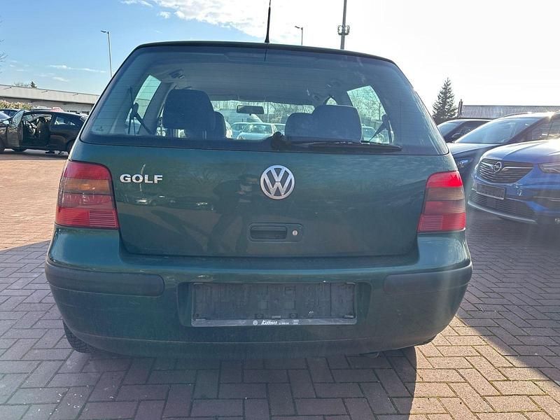 Gebraucht VW Golf IV Edition 75 PS (55 kW) 2001 Grün Limousine