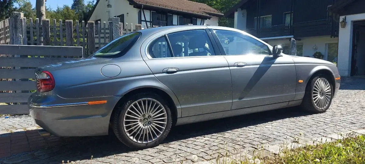 Gebraucht Jaguar S-Type Executive 207 PS (152 kW) 2007 Silber Limousine