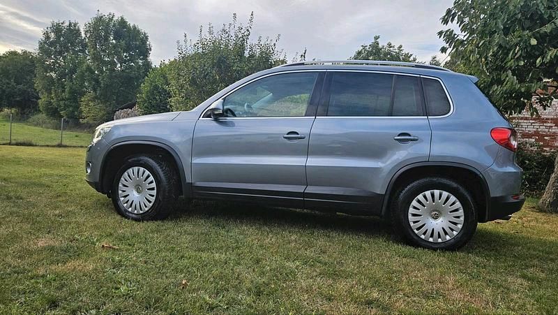 Gebraucht VW Tiguan 150 PS (110 kW) 2009 Grau SUV