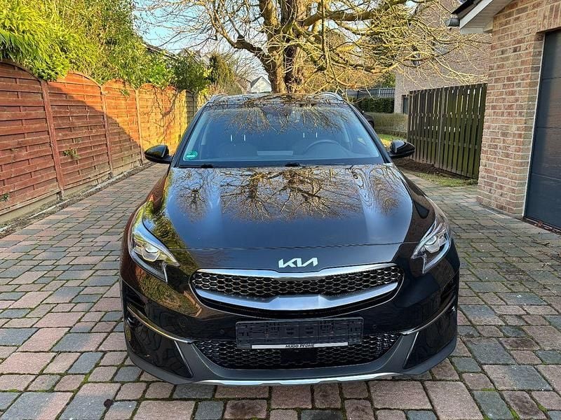 Schwarz Gebraucht 2022 Kia XCeed Platinum SUV | 22.480 € (Guter Preis) - Bild 1/4