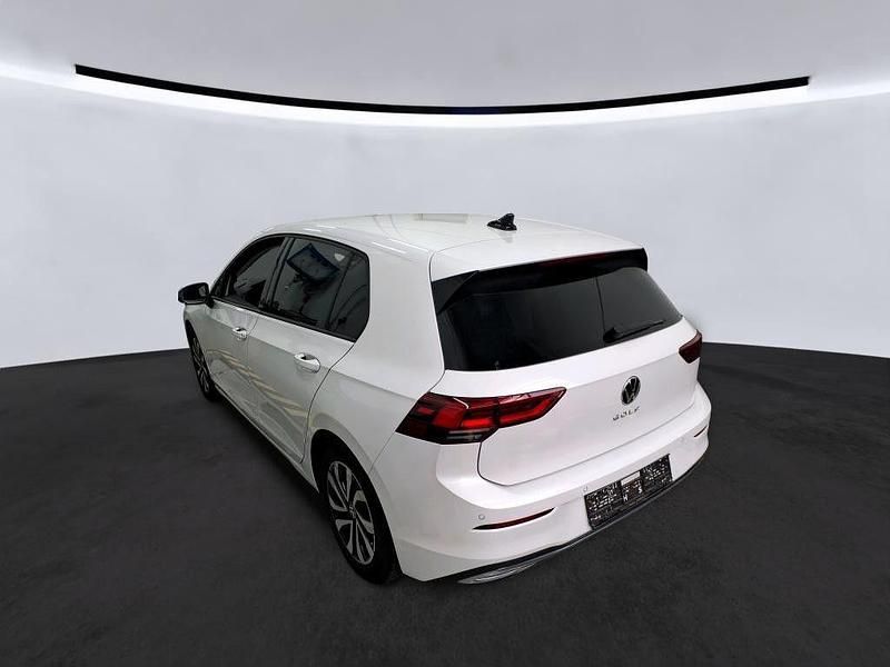 Gebraucht VW Golf Active 150 PS (110 kW) 2023 Limousine