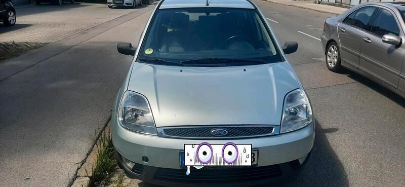 Grün Gebraucht 2003 Ford Fiesta Kleinwagen | 500 € (Guter Preis) - Bild 1/4