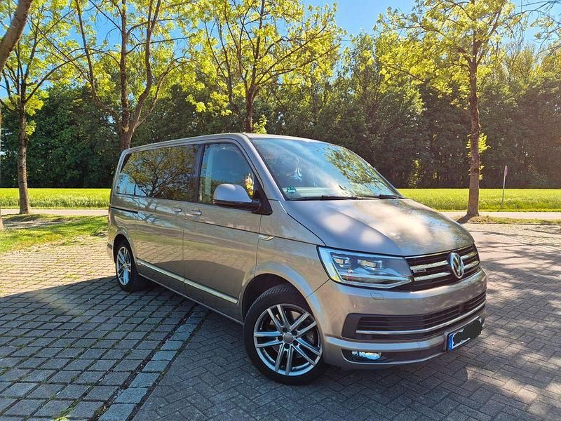Beige Gebraucht 2015 VW T6 Highline Van | 29.200 € (Superpreis) - Bild 1/4