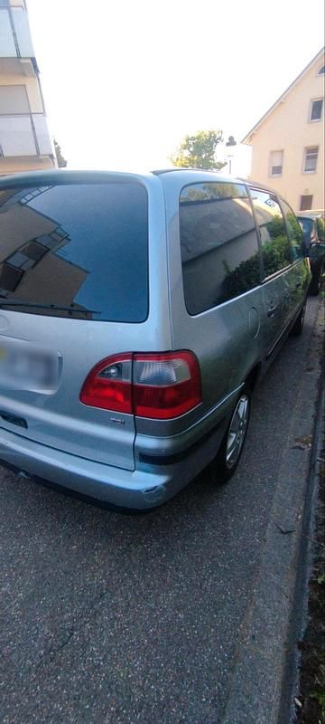 Second-hand Ford Galaxy 116 CP (85 kW) 2005 Argintiu Monovolum