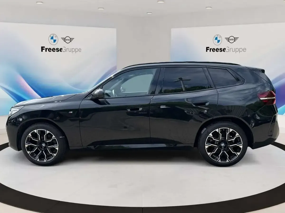 Gebraucht BMW X3 M Sport 197 PS (144 kW) 2025 Schwarz SUV