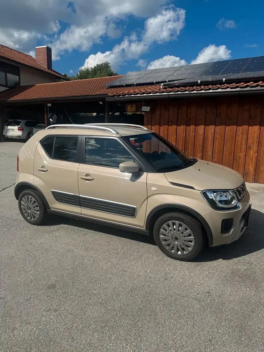 Gebraucht Suzuki Ignis 83 PS (61 kW) 2021 Beige SUV