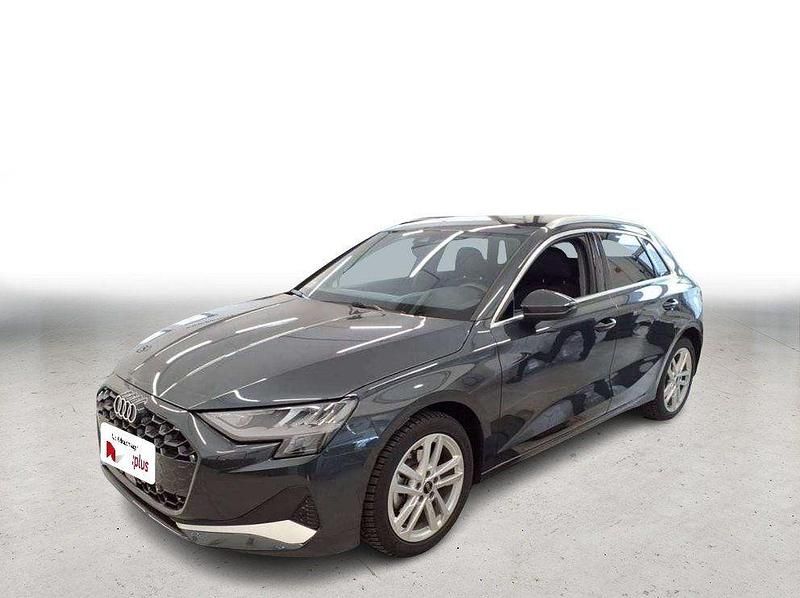 Second-hand Audi A3 Advanced Plus 150 CP (110 kW) 2025 Gri Berlinǎ