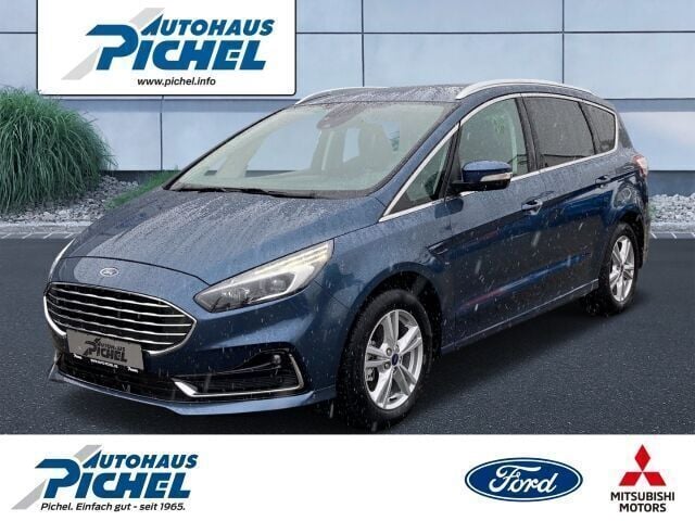 Blau(metallic) Gebraucht 2023 Ford S-MAX Titanium Van / Kleinbus | 34.590 € (Guter Preis) - Bild 1/4