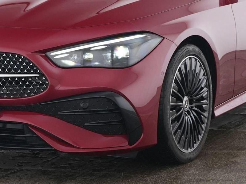 Gebraucht Mercedes 300 258 PS (189 kW) 2025 Manufaktur lack manufaktur patag (metallic) Coupé