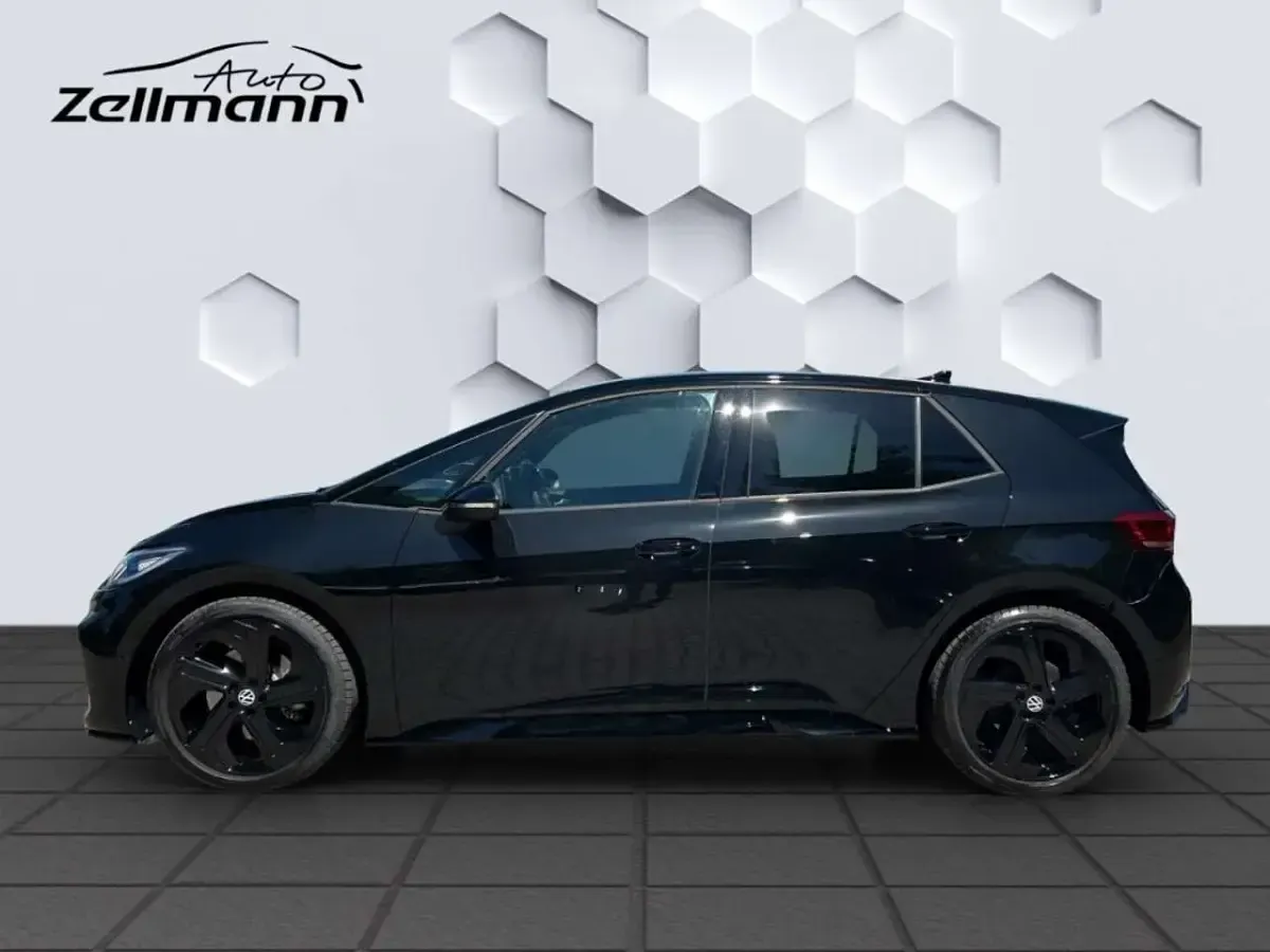 Gebraucht VW ID.3 GTX 239 kW (326 PS) 2024 Grenadillschwarz metallic Kleinwagen
