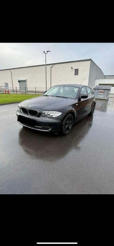Schwarz Gebraucht 2010 BMW 116 Kleinwagen | 3.500 € (Fairer Preis) - Bild 1/4