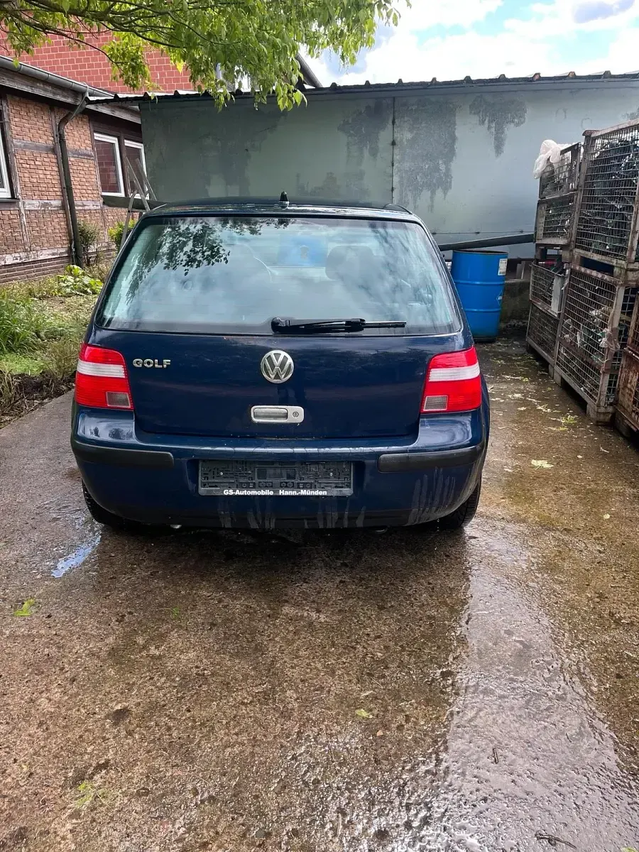 Gebraucht VW Golf IV 75 PS (55 kW) 2003 Blau Kombi