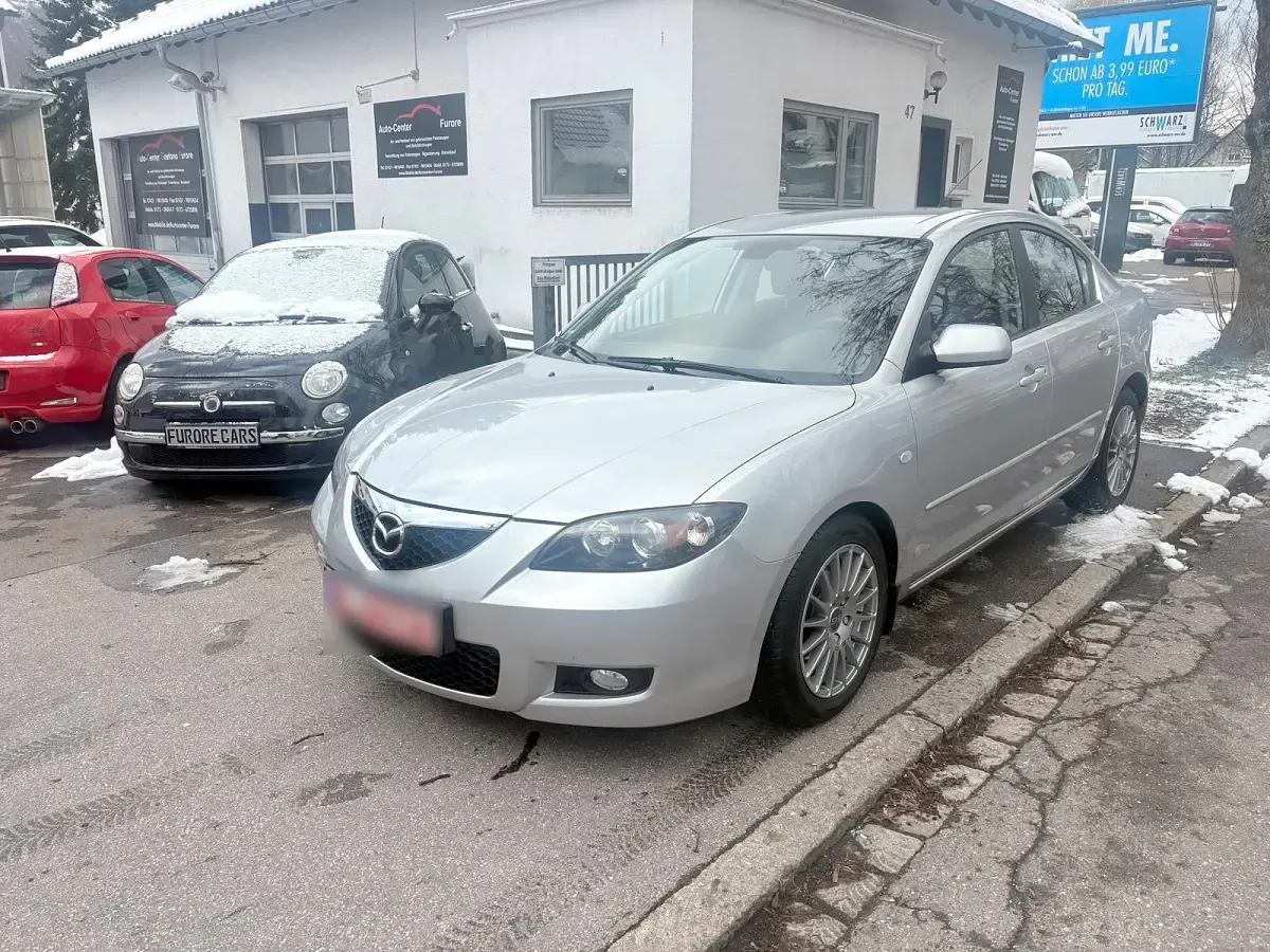 Second-hand Mazda 3 105 CP (77 kW) 2007 Argintiu Berlinǎ
