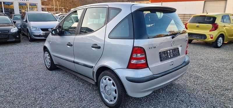 Gebraucht Mercedes A170 Classic 95 PS (69 kW) 2001 Van / Kleinbus