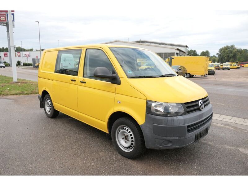 Gebraucht VW T5 84 PS (61 kW) 2011 Ginstergelb r1032 Van