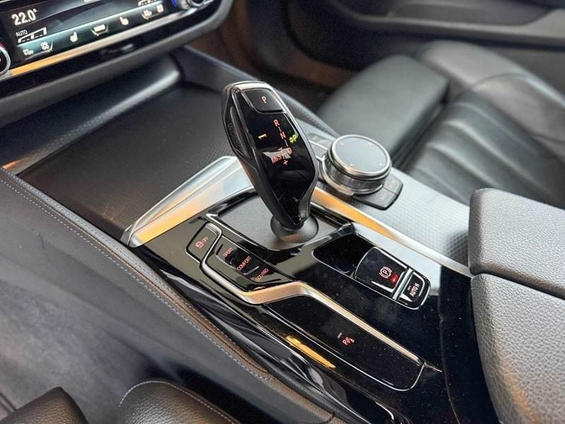 Gebraucht BMW 540 M Sport 340 PS (250 kW) 2023 Schwarz Limousine