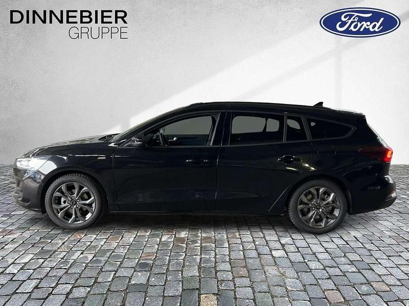 Neu Ford Focus ST-Line X 155 PS (114 kW) 2026 Agate black metallic Kombi