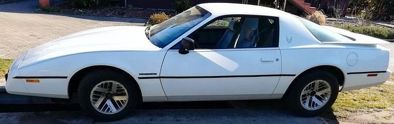 Gebraucht Pontiac Firebird 140 PS (102 kW) 1991 Weiß Coupé