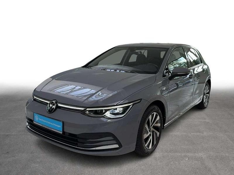 Mondsteingrau Gebraucht 2022 VW Golf VIII Style Limousine | 26.930 € (Fairer Preis) - Bild 1/4