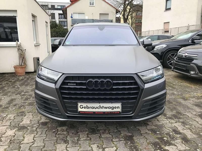 Gebraucht Audi Q7 S-line plus 272 PS (200 kW) 2016 Orcaschwarz metallic SUV