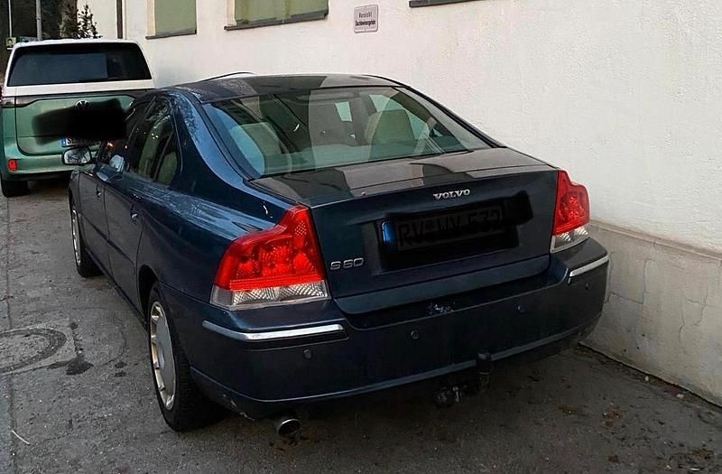 Gebraucht Volvo S60 Summum 185 PS (136 kW) 2006 Blau Limousine