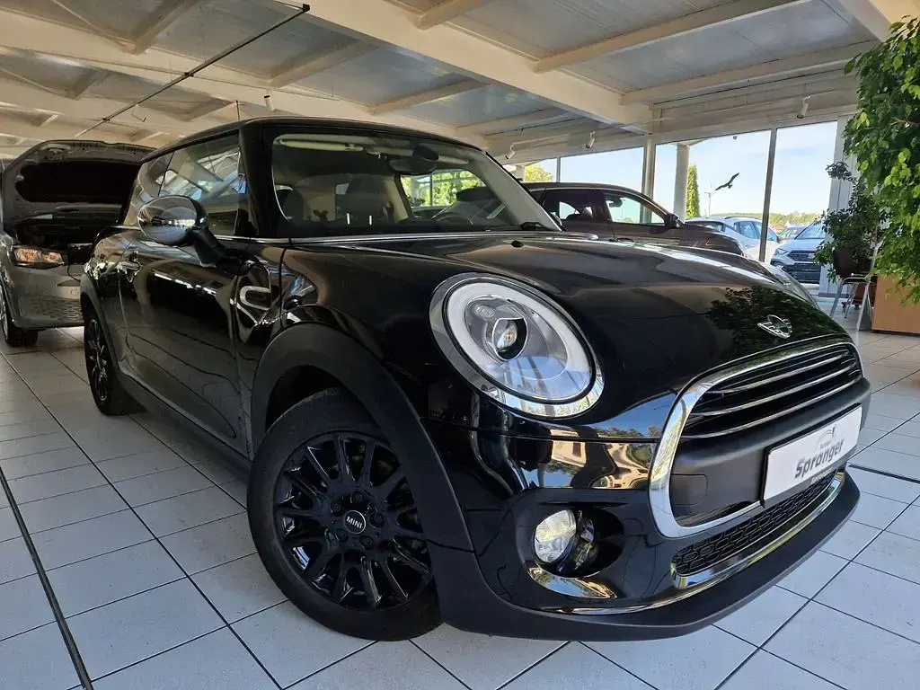 Gebraucht Mini ONE Chili 102 PS (75 kW) 2017 Schwarz Kleinwagen