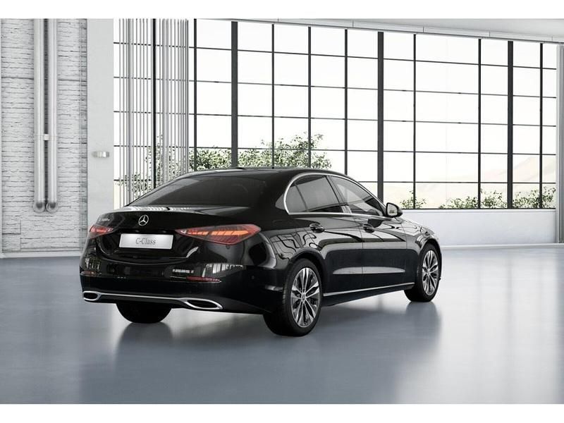 Gebraucht Mercedes C300e Avantgarde 313 PS (230 kW) 2022 Metalliclack obsidianschwarz m Limousine