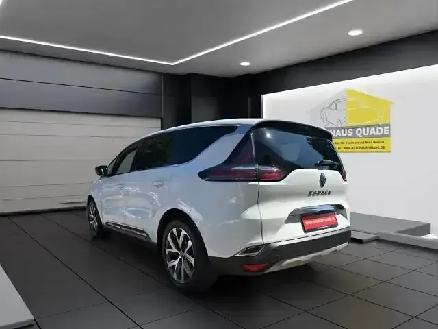 Gebraucht Renault Espace Intens 160 PS (117 kW) 2017 Weiß Van / Kleinbus