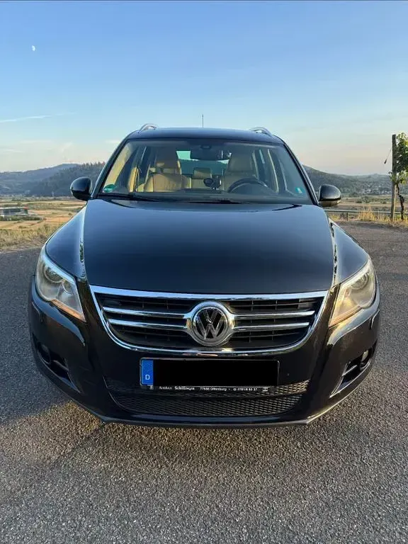 Gebraucht VW Tiguan 140 PS (102 kW) 2009 Schwarz SUV