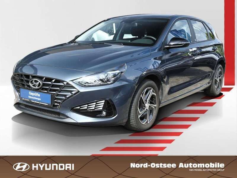 Blau Gebraucht 2021 Hyundai i30 Edition 30 Limousine | 16.490 € (Fairer Preis) - Bild 1/4