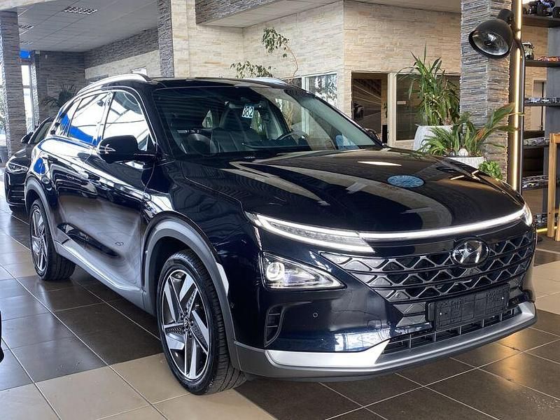 Blau Gebraucht 2022 Hyundai Nexo Premium SUV | 14.000 € (Guter Preis) - Bild 1/4