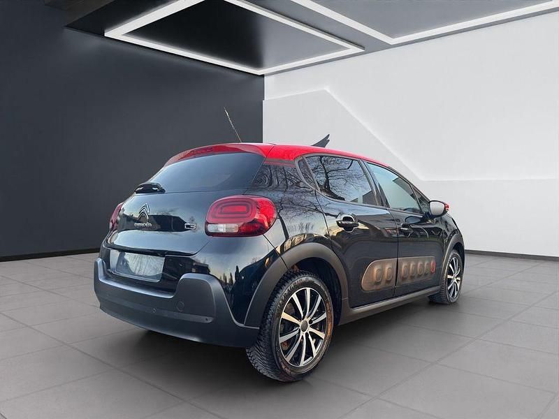 Gebraucht Citroën C3 Shine 110 PS (80 kW) 2017 Schwarz Limousine