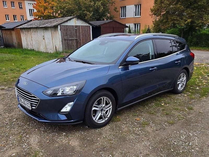 Blau Gebraucht 2020 Ford Focus Cool & Connect Kombi | 11.990 € (Guter Preis) - Bild 1/4