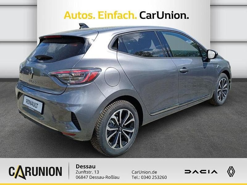 Gebraucht Renault Clio V Techno 91 PS (66 kW) 2025 Grau Limousine